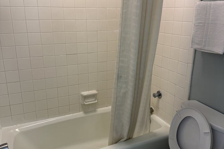 Room 21 of 25
