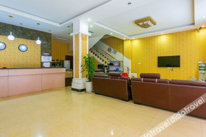 Hotel Interior 6 of 17