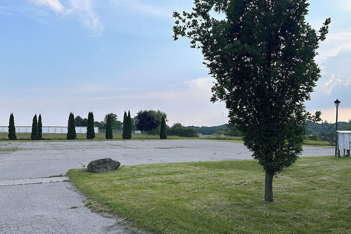 Property Grounds 69 of 117