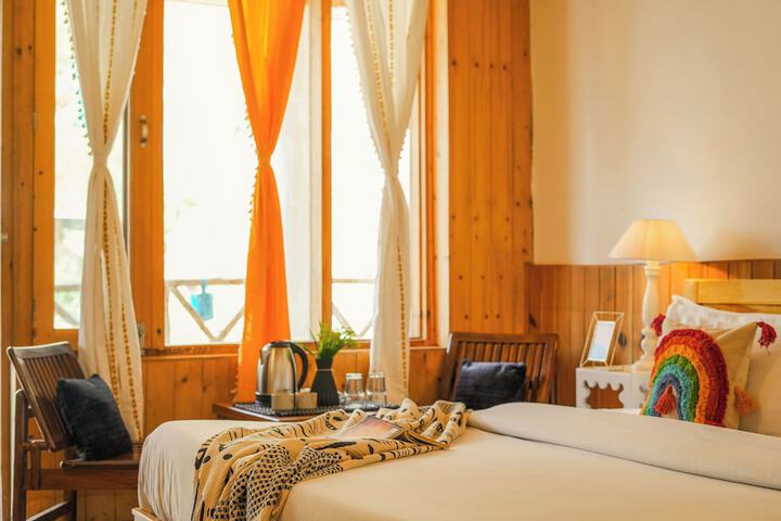 Room 15 of 39