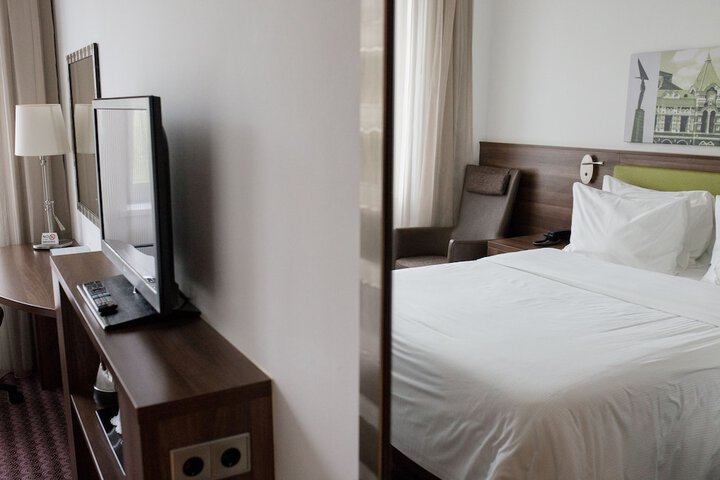 Room 17 of 62