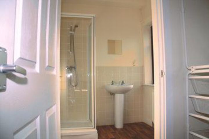 Room 4 of 47