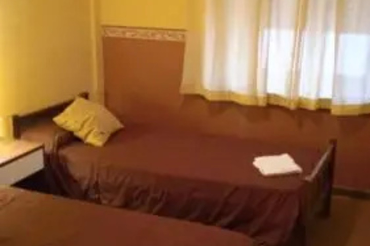 Room 5 of 14