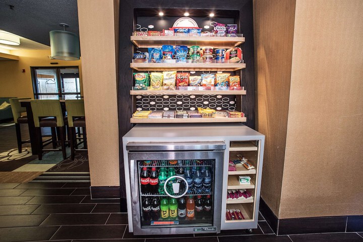Snack bar