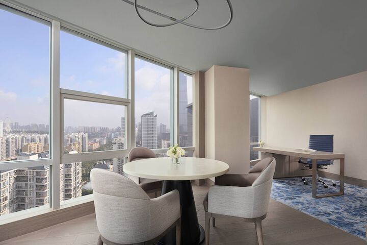 Room 20 of 48