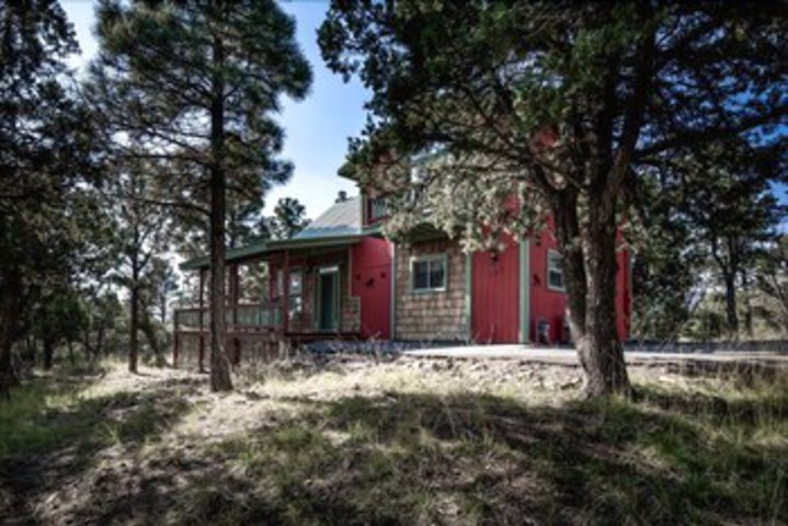 Property Grounds 24 of 33