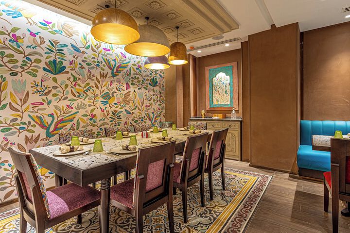 Dining 50 of 78
