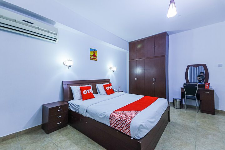 Room 17 of 47