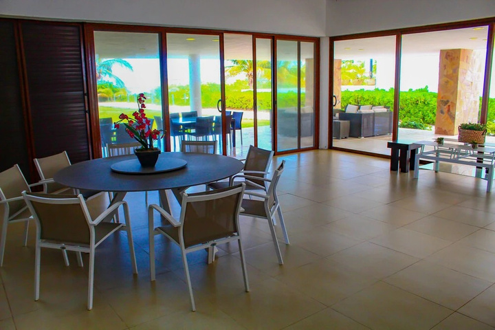 Terrace/Patio 8 of 28