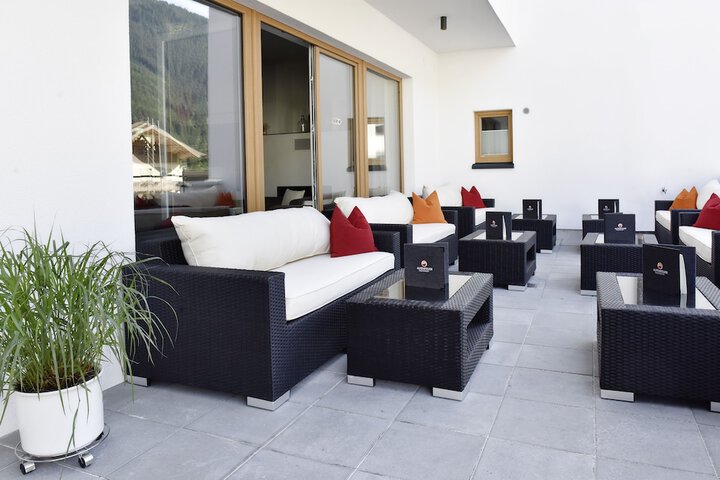 Terrace/Patio 55 of 56