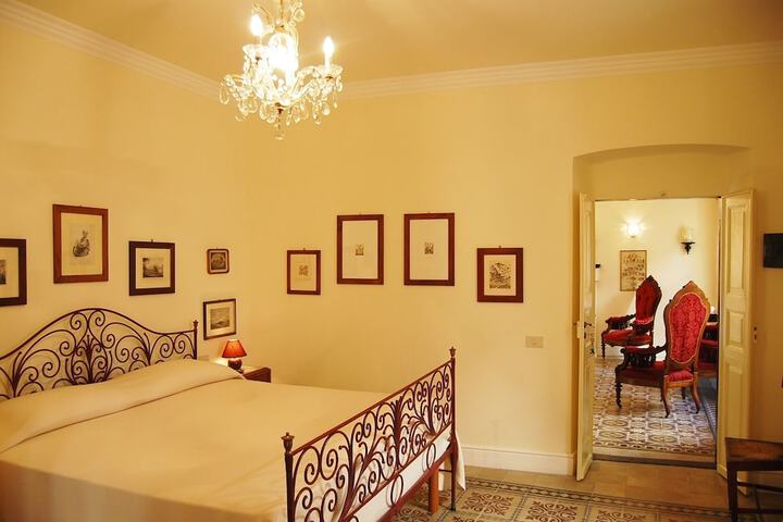 Room 19 of 65