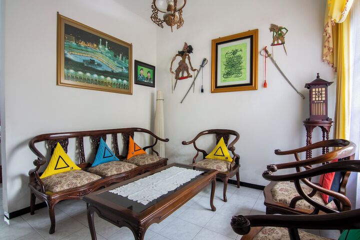 OYO 3067 Flamboyan Homestay Syariah