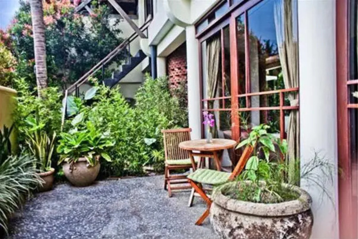 Terrace/Patio 6 of 13
