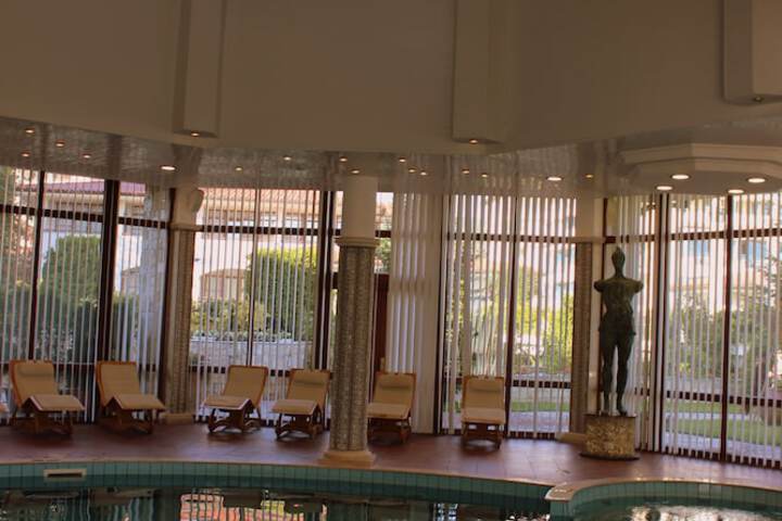 Pool 55 of 173