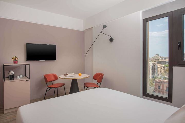Room 40 of 90