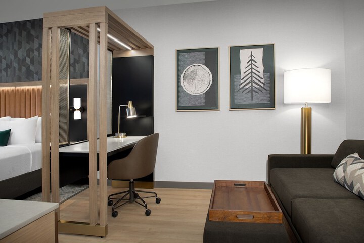 Room 22 of 54