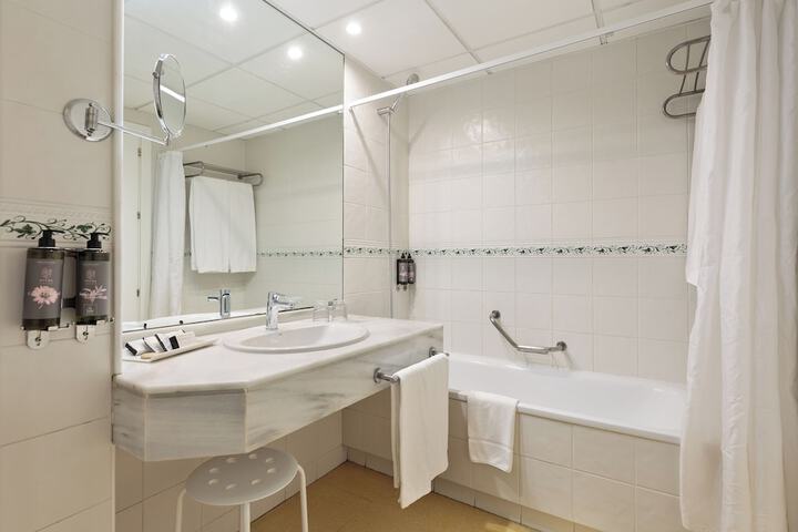 Bath Interior