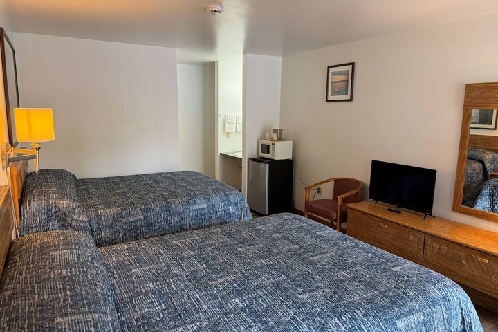 Room 33 of 75
