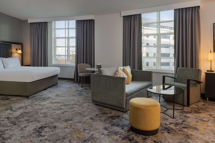 Room 47 of 192