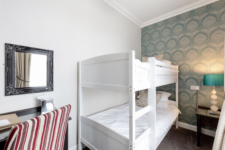 Room 35 of 56