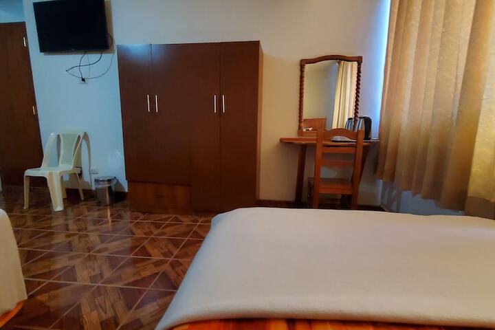 Room 9 of 31