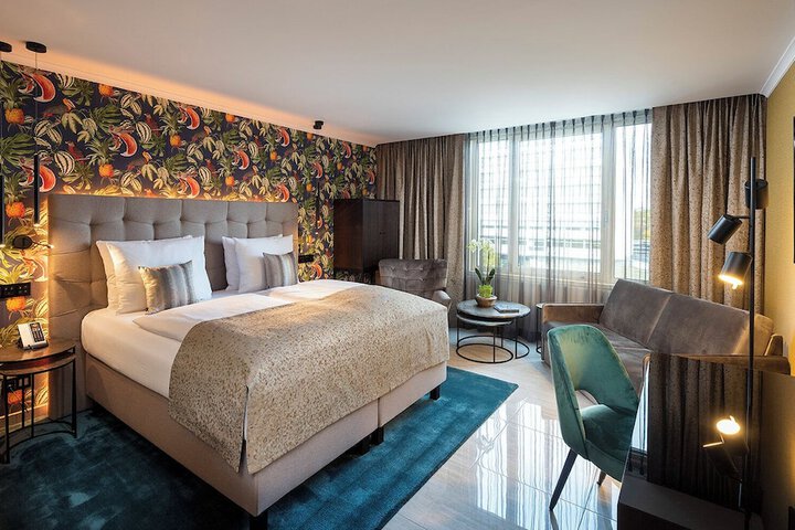 Room 58 of 173