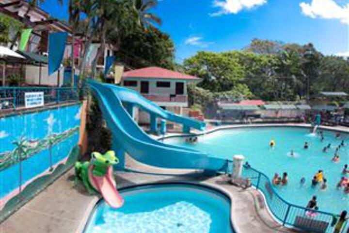 Pool 3 of 5