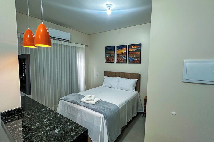 Room 8 of 35