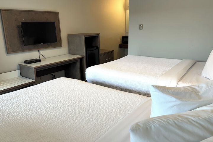 Room 13 of 28