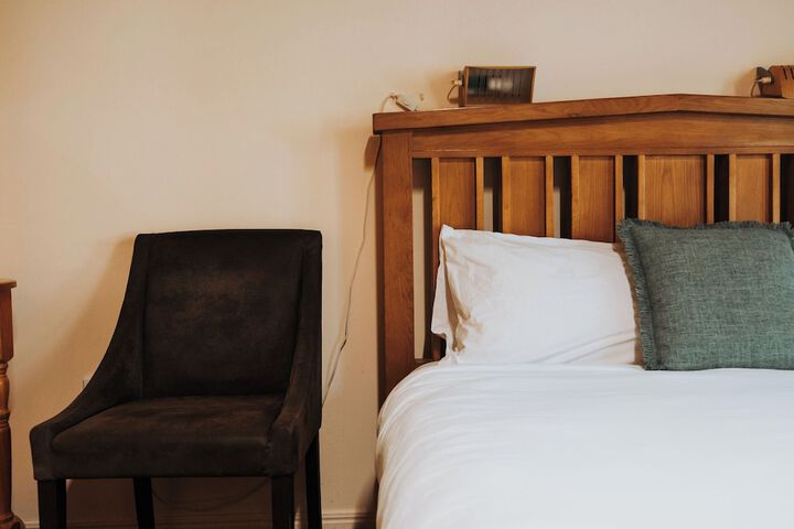 Room 160 of 442