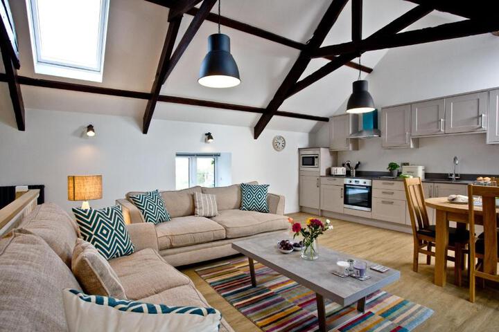 The Barn 21 at the Beach, Torcross