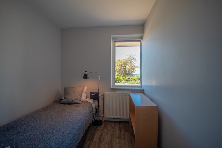 Room 19 of 34