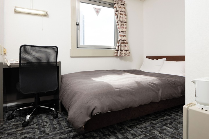 Room 5 of 47