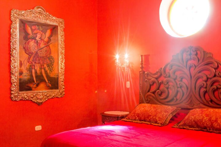 Room 12 of 82