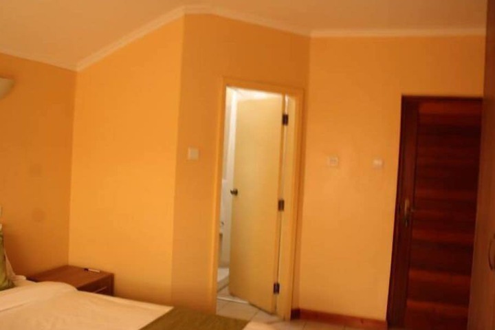 Room 21 of 86