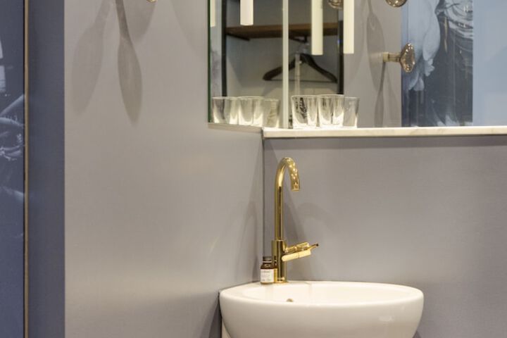 Clean Restrooms