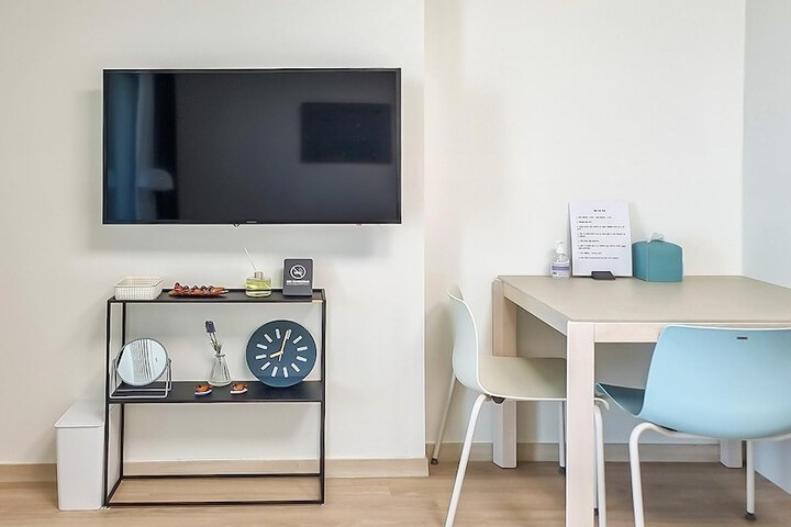 Room 455 of 640