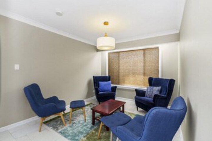 Room 5 of 18