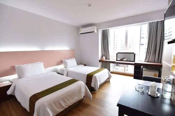 Room 18 of 45