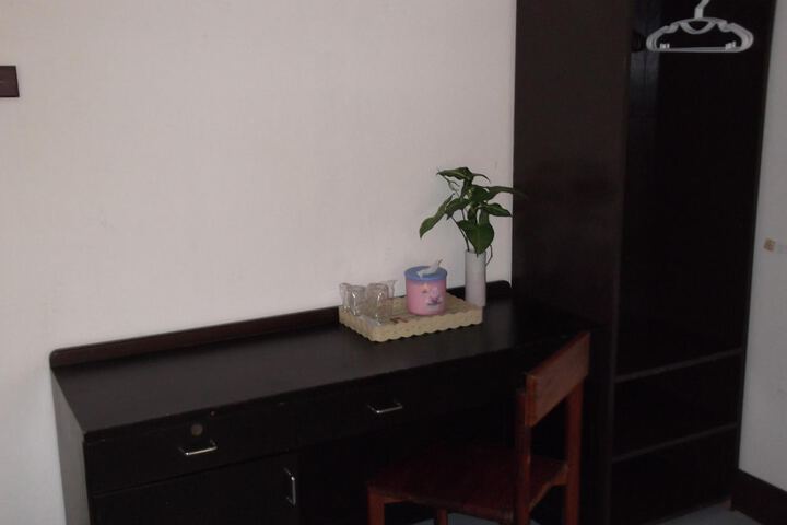 Room 14 of 52