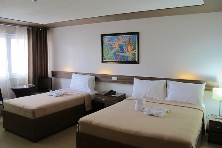 Room 12 of 46