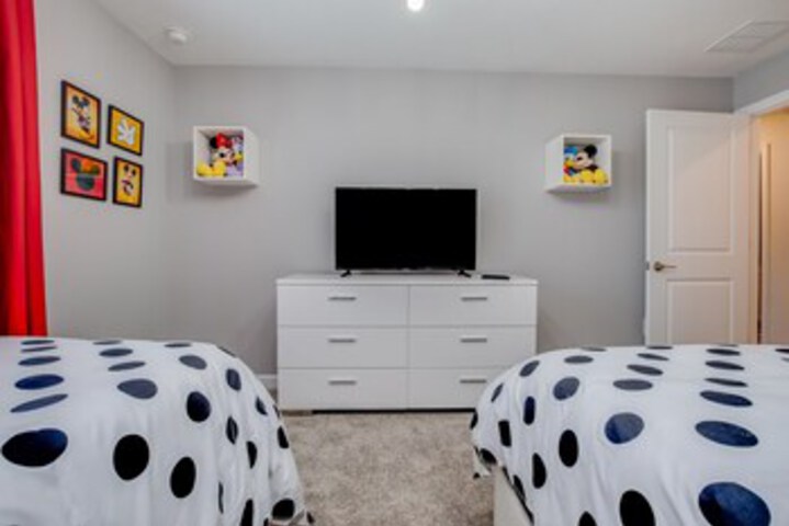 Room 45 of 48
