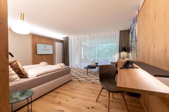 Room 47 of 141