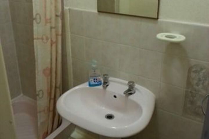 Room 62 of 149