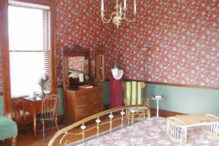 Room 226 of 240