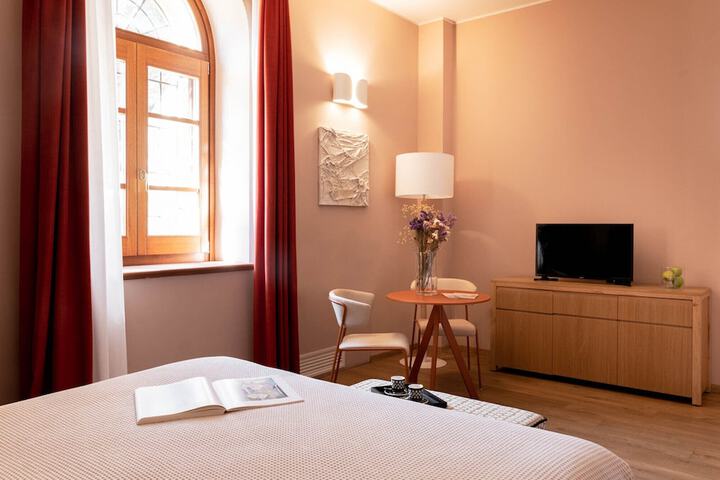 Room 20 of 64