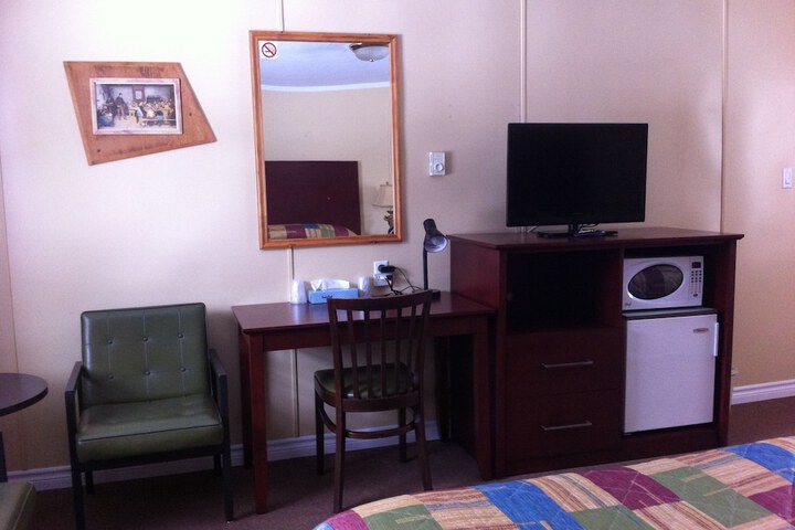 Room 11 of 62