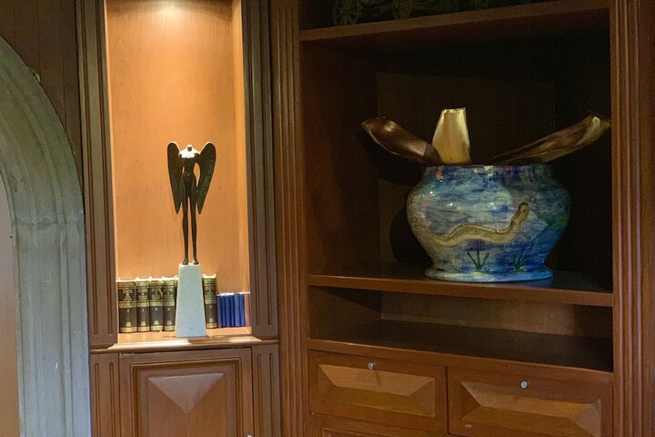 Hotel Interior 168 of 230