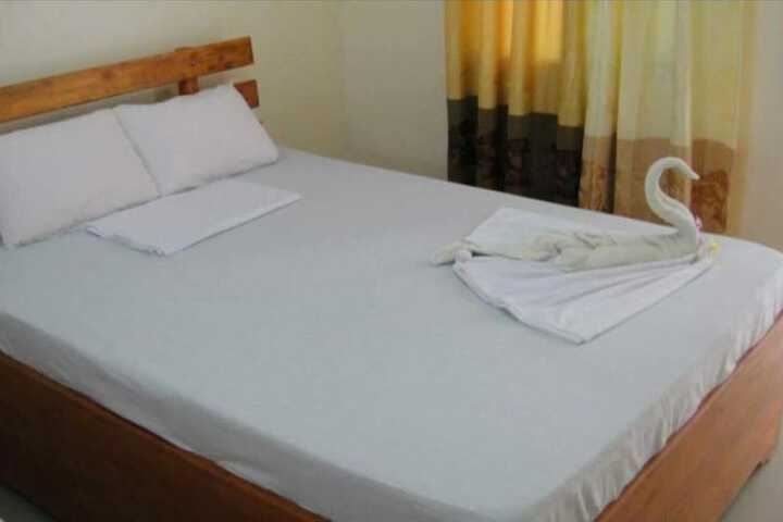 Room 15 of 27