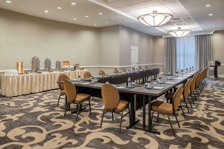 Meeting facility